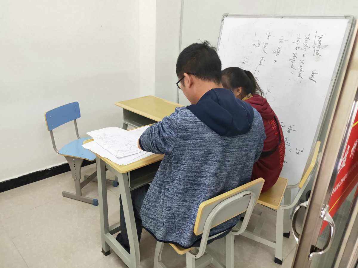 网上补高中数学哪家好(高中补数学哪个教育机构好)